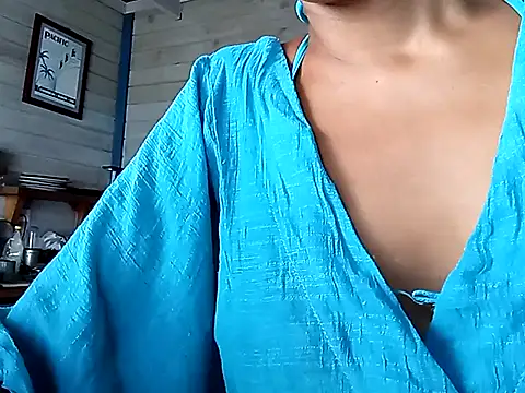 Luna-Natural online show from February 2025 03:58:02 PM