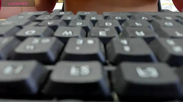 sweetfabianaxl online show from November 2025 02:10:01 AM