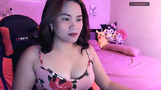 yenyen  online show from April 2026 02:25:02 AM