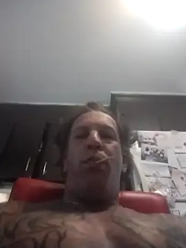 trucker1979 online show from November 2025 06:40:02 PM