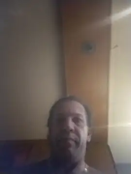 trucker1979 online show from November 2025 06:32:01 PM