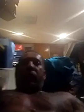 trucker1979 online show from April 2026 05:16:01 AM