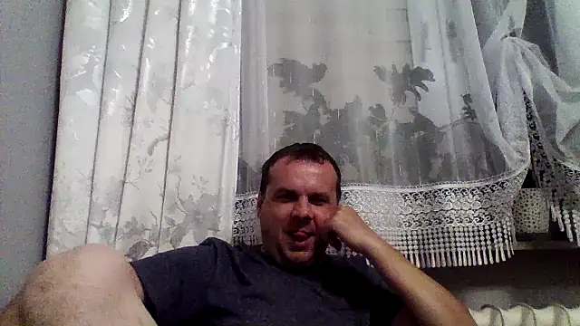 grzes19763 online show from June 2026 08:02:01 PM