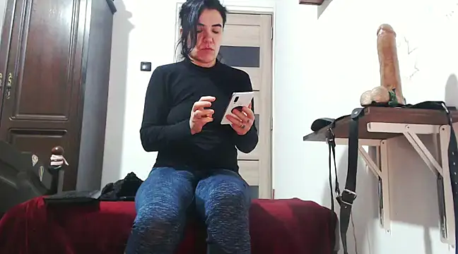 Goddess Inanna online show from January 2025 03:39:01 PM