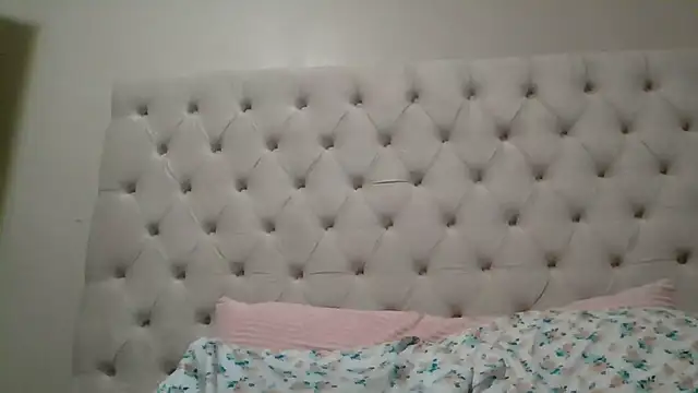 beautylovess online show from February 2026 01:01:02 AM