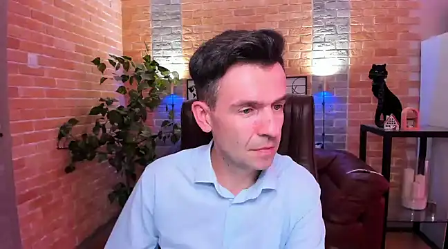 SteveTiger online show from February 2025 05:50:02 PM