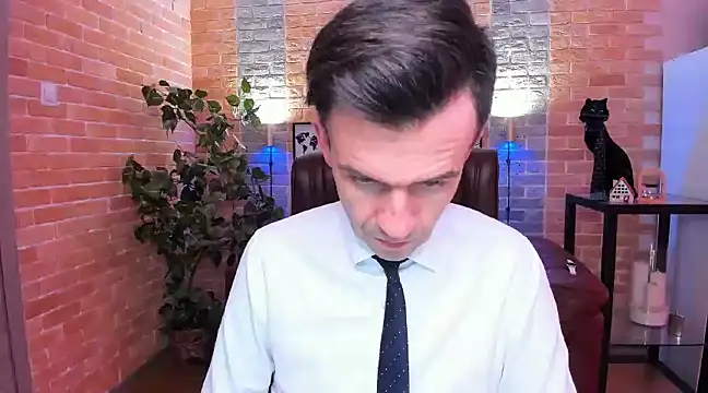 SteveTiger online show from February 2025 05:16:02 PM