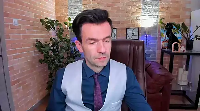 SteveTiger online show from March 2025 03:20:02 PM