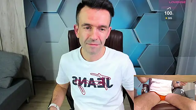 SteveTiger online show from March 2026 03:29:01 PM