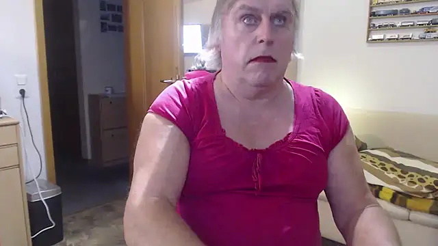 Snapshot of Sissygera chatting on December 2024 07:53:02 PM Sissygera online show from December 2024 07:53:02 PM