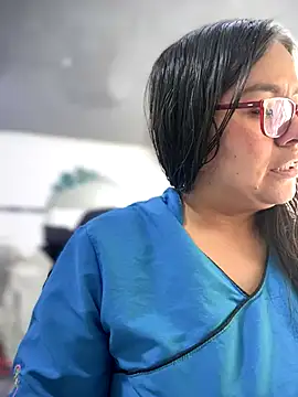 Ixchel Anaid online show from September 2025 02:18:02 PM