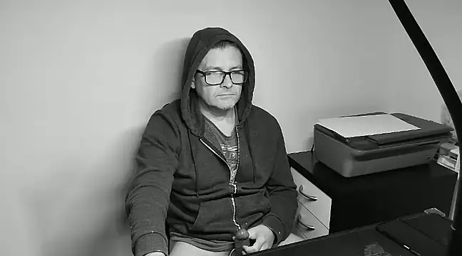 qpmarioxh online show from December 2024 08:18:01 AM