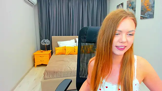 Strawberrye online show from March 2025 06:46:01 AM