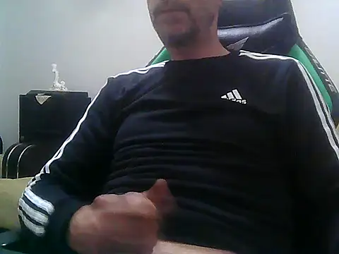 boran34 online show from March 2026 04:18:01 PM