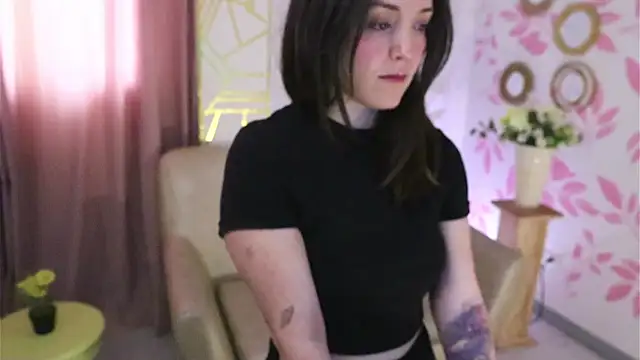 molly marmalade  online show from February 2025 03:31:02 PM