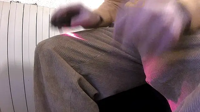 pareja erotik online show from February 2025 03:40:01 AM