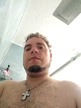 Snapshot of latinoflpr chatting on September 2025 03:22:01 AM latinoflpr online show from September 2025 03:22:01 AM