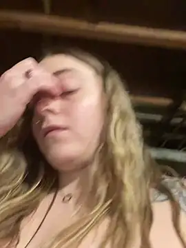 jaseyrae online show from February 2025 01:00:01 AM