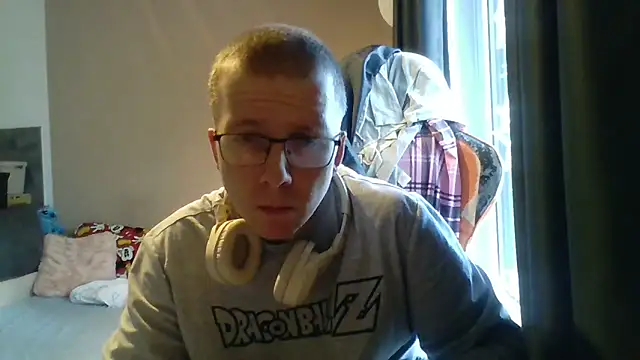 David250692 online show from April 2026 12:17:01 PM