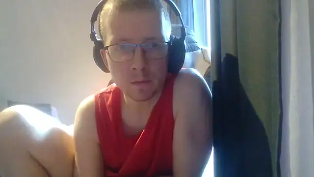 Snapshot of David250692 chatting on June 2026 09:40:02 AM David250692 online show from June 2026 09:40:02 AM