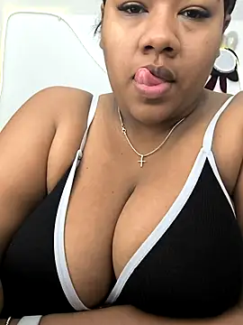 paola091 online show from December 2025 11:37:01 AM