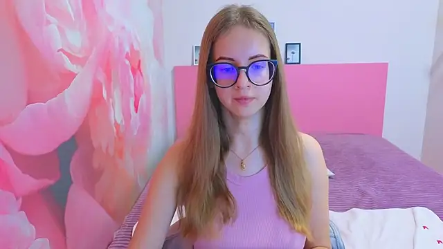 AliceAdams online show from January 2026 08:17:01 AM