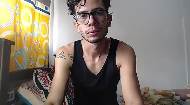 alisterxxx online show from February 2025 02:24:01 PM