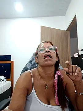 BustyMilf  online show from October 2025 12:45:02 PM