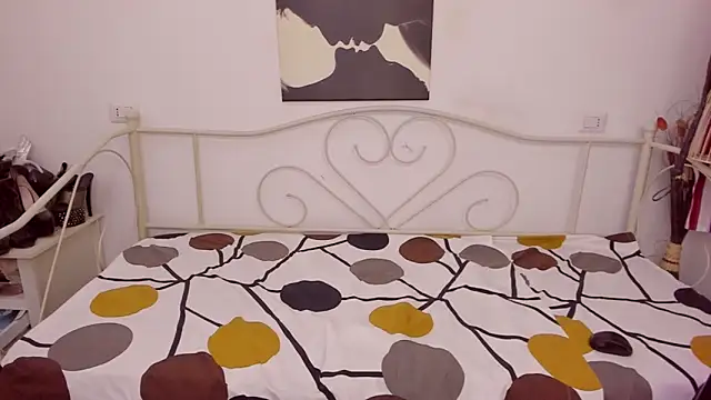 jessystarr online show from October 2025 02:57:01 PM