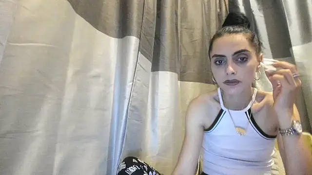 jessystarr online show from October 2025 05:20:02 PM