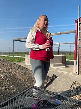 SabinaSweety online show from April 2026 06:03:02 AM