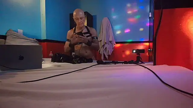 MikyFoxx online show from March 2025 12:22:01 PM