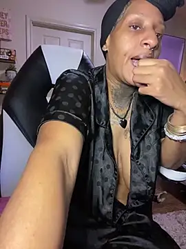 MzParker online show from January 2025 03:04:01 PM