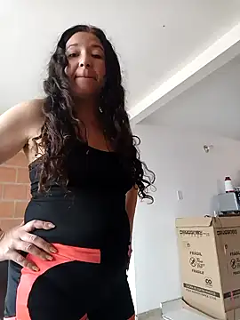 katifoxx online show from February 2025 04:52:01 PM