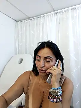 Snapshot of zullyxhot chatting on April 2026 10:45:01 PM zullyxhot online show from April 2026 10:45:01 PM