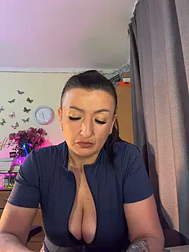Snapshot of Hotangel75 chatting on June 2026 08:34:02 AM Hotangel75 online show from June 2026 08:34:02 AM