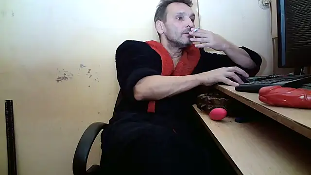 dundyFocus online show from October 2025 02:29:01 PM