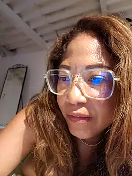 mila38 online show from April 2026 07:07:02 PM