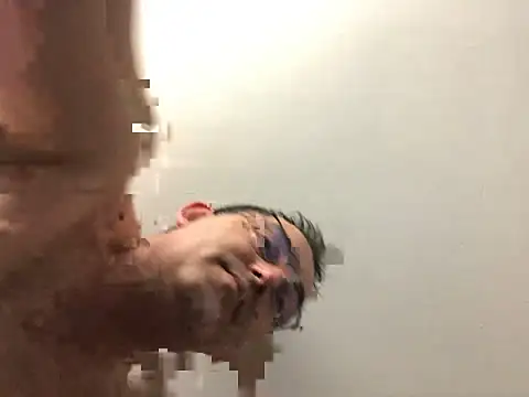 Snapshot of Lentbulant chatting on March 2025 03:39:02 PM Lentbulant online show from March 2025 03:39:02 PM