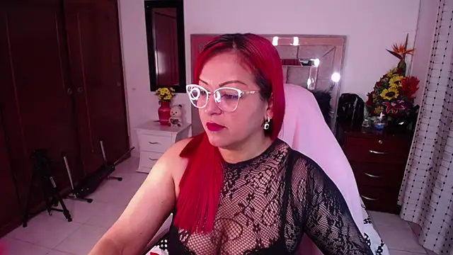 salomecastro  online show from February 2025 03:10:02 AM