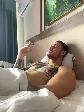 Hot  Tiger online show from February 2025 10:09:02 AM