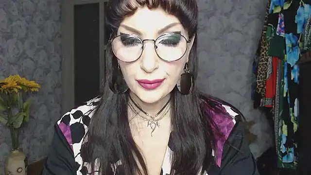 Aziza1 online show from February 2026 01:38:02 PM