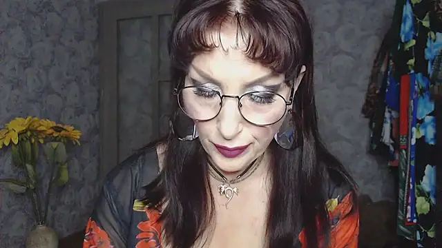 Snapshot of Aziza1 chatting on July 2026 01:36:02 PM Aziza1 online show from July 2026 01:36:02 PM