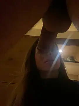 Snapshot of Etwas_neugierig chatting on January 2025 05:22:02 PM Etwas neugierig online show from January 2025 05:22:02 PM