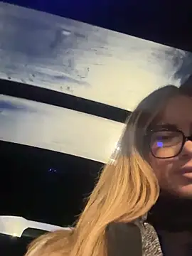 Etwas neugierig online show from January 2025 04:59:02 PM