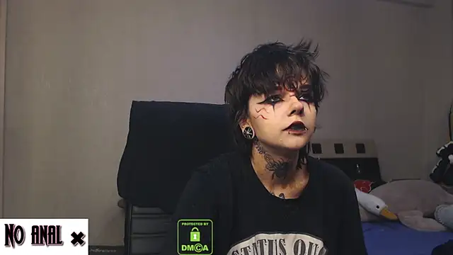 Dark  Elf online show from March 2025 10:06:01 PM