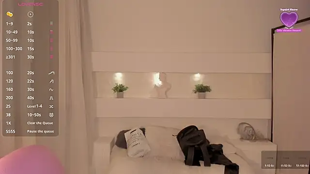 Snapshot of AshleyRoys chatting on March 2025 03:13:02 PM AshleyRoys online show from March 2025 03:13:02 PM