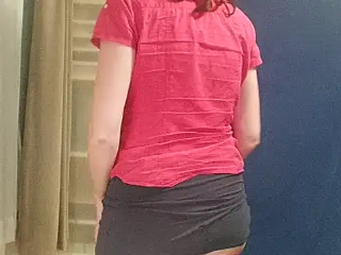 Snapshot of hotdestany chatting on January 2025 08:28:01 PM hotdestany online show from January 2025 08:28:01 PM