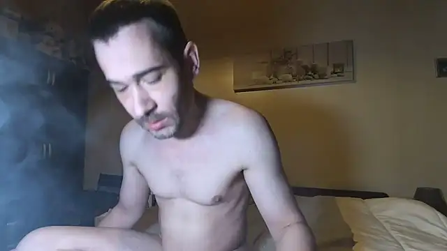 Snapshot of Ethangay chatting on May 2026 06:40:01 AM Ethangay online show from May 2026 06:40:01 AM