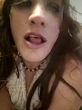 MaddyC6992 online show from October 2025 05:19:02 AM